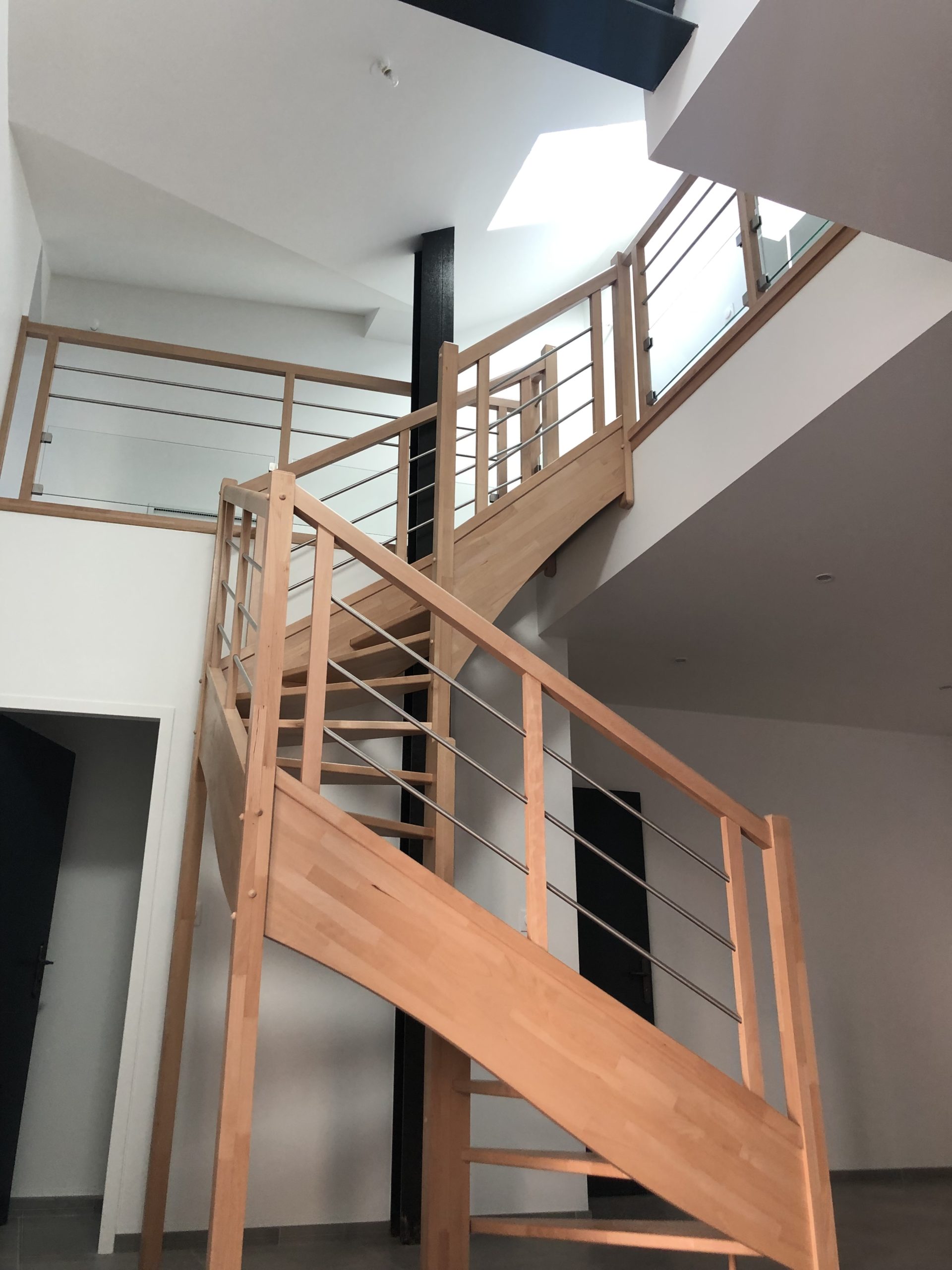 découvrez des solutions d'aménagement intérieur sur mesure dans le 5ème arrondissement de paris. transformez votre espace de vie avec style et fonctionnalité grâce à nos experts en décoration et design.
