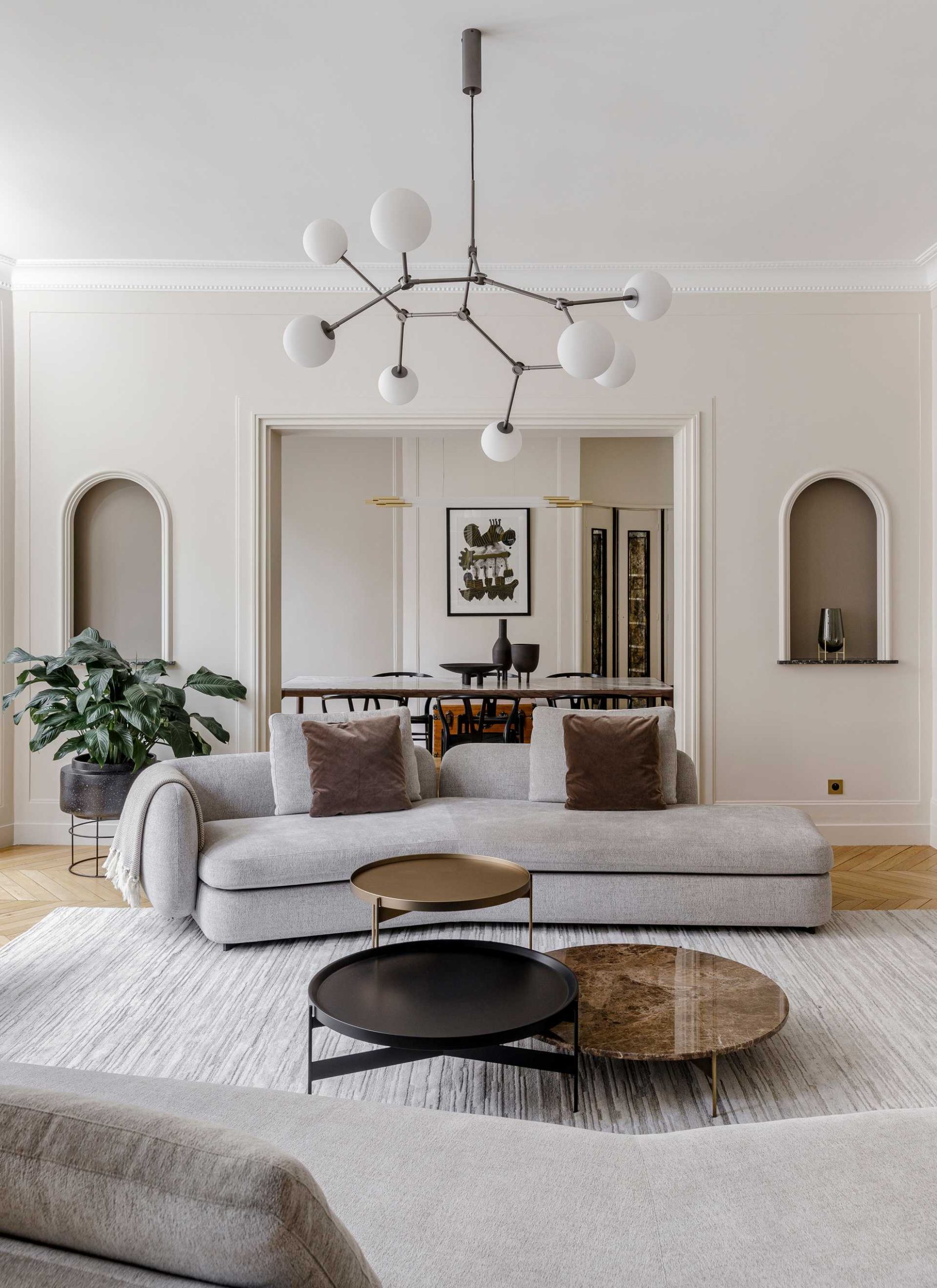 découvrez nos services d'aménagement intérieur à paris 5. transformez votre espace avec style et fonctionnalité grâce à notre expertise en design et décoration. contactez-nous pour un projet sur mesure!