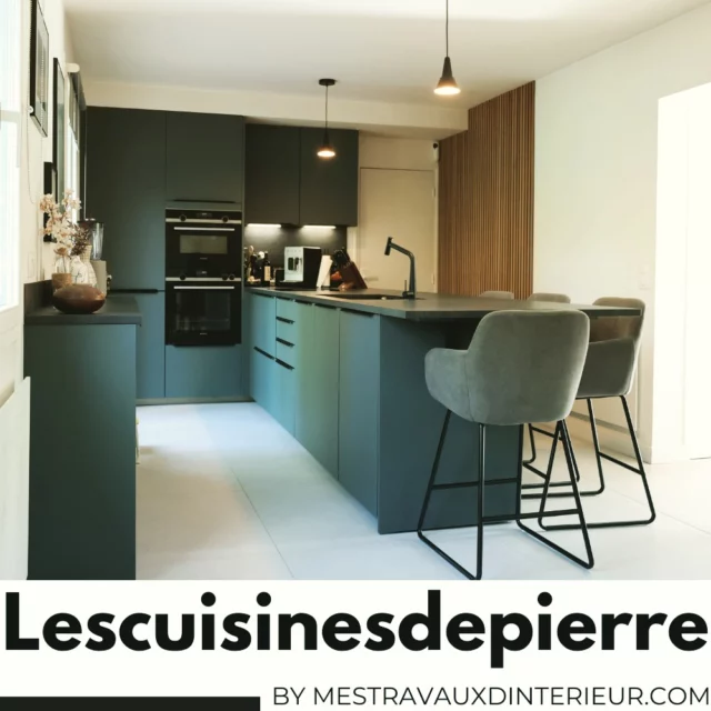 trouvez un artisan spécialisé dans la conception et l'installation de cuisines sur mesure à paris. bénéficiez d'un accompagnement personnalisé pour réaliser la cuisine de vos rêves, alliant savoir-faire et qualité.