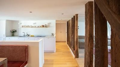 contactez un artisan spécialisé en rénovation à paris 75005 pour tous vos travaux d’intérieur et d’extérieur. devis gratuit, expertise, qualité et respect des délais pour votre appartement ou maison.