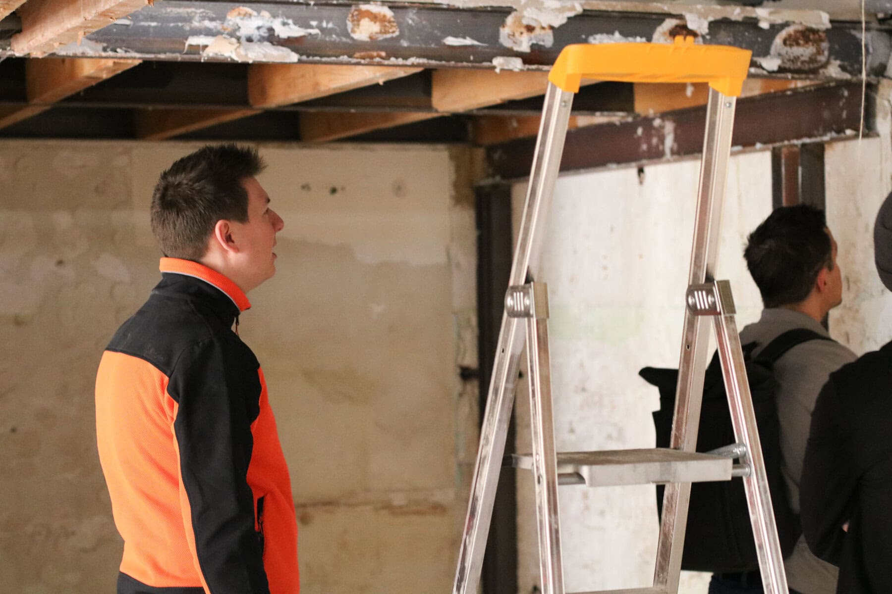 trouvez les meilleurs artisans pour vos travaux intérieurs à paris 75005 en 2025. rénovation, aménagement, décoration : des experts qualifiés pour embellir votre intérieur.