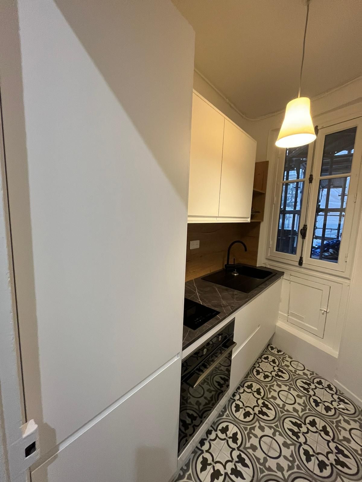 découvrez nos conseils pratiques pour réussir la rénovation de votre cuisine à paris. astuces, idées déco et guides pour transformer votre espace cuisine selon vos besoins et envies.