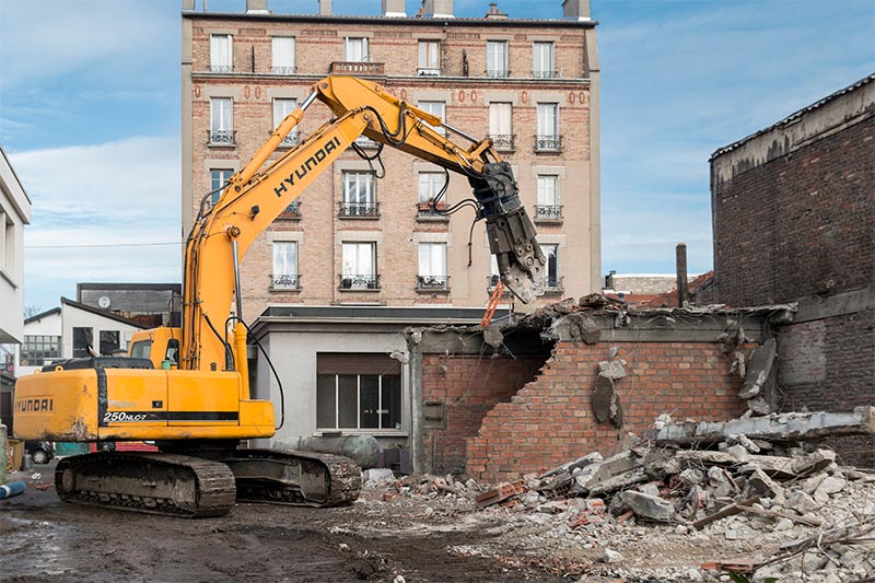 découvrez les coûts détaillés de la démolition et rénovation à paris 75005 : conseils, budgets moyens et astuces pour bien préparer votre chantier dans le 5ème arrondissement.