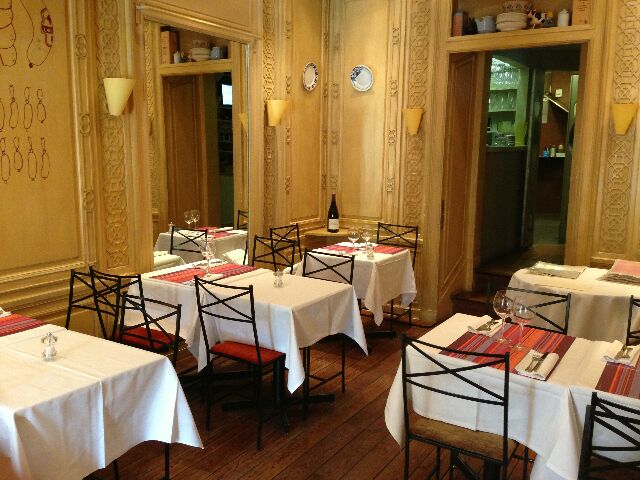 découvrez les délices de la cuisine dans le 5ᵉ arrondissement de paris, où tradition et innovation se rencontrent. explorez des restaurants authentiques, des bistrots charmants et des marchés gourmands pour savourer le meilleur de la gastronomie parisienne.