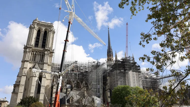 découvrez les principaux défis de la rénovation des bâtiments historiques à paris 75005 : respect du patrimoine, contraintes techniques et réglementation pour préserver l’authenticité du quartier.