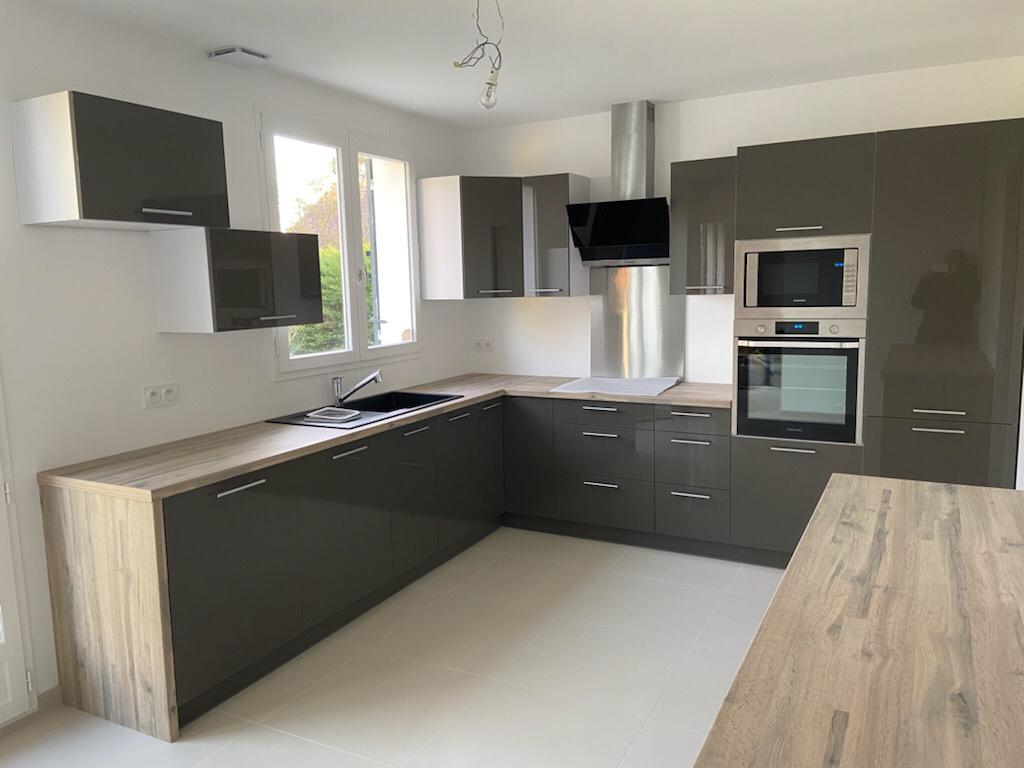 obtenez votre devis gratuit pour une cuisine sur mesure à paris 5e. comparez les offres d'artisans qualifiés pour créer la cuisine de vos rêves au meilleur prix.