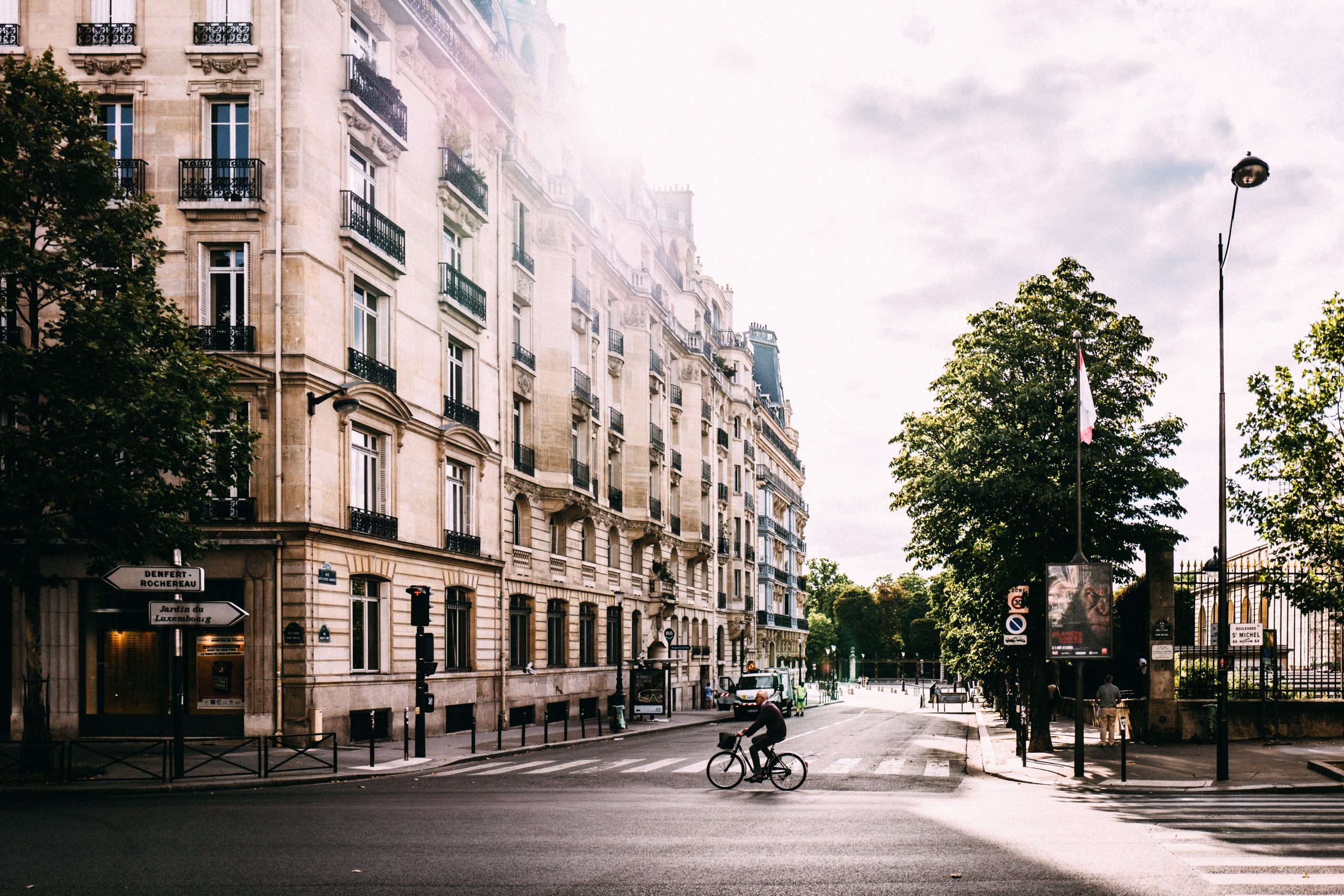 obtenez un devis gratuit pour vos travaux de rénovation à paris 5e. comparez les offres d'artisans qualifiés pour rénover appartement, maison ou local professionnel dans le 5ème arrondissement de paris.