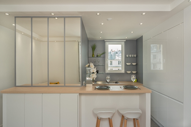 besoin d’un nouvel éclairage pour votre cuisine lors d’une rénovation à paris ? découvrez nos conseils et solutions sur mesure pour illuminer votre espace avec style et efficacité.