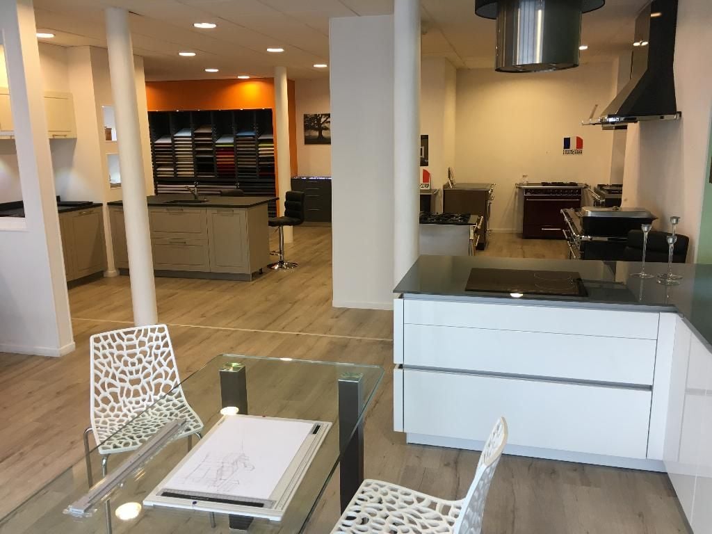 découvrez nos services d'installation de cuisines dans le 75005. profitez d'une expertise locale pour transformer votre espace culinaire avec style et fonctionnalité. contactez-nous pour un devis personnalisé !