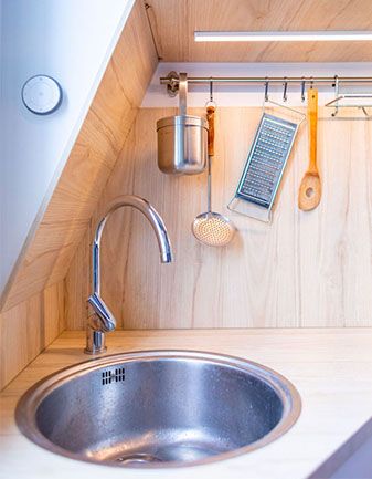 découvrez nos services d'installation de cuisine à paris 5. profitez d'une expertise professionnelle pour transformer votre espace culinaire en un lieu pratique et esthétique. nous vous accompagnons dans chaque étape de votre projet, de la conception à la réalisation, pour une cuisine qui répond parfaitement à vos besoins et à votre style.