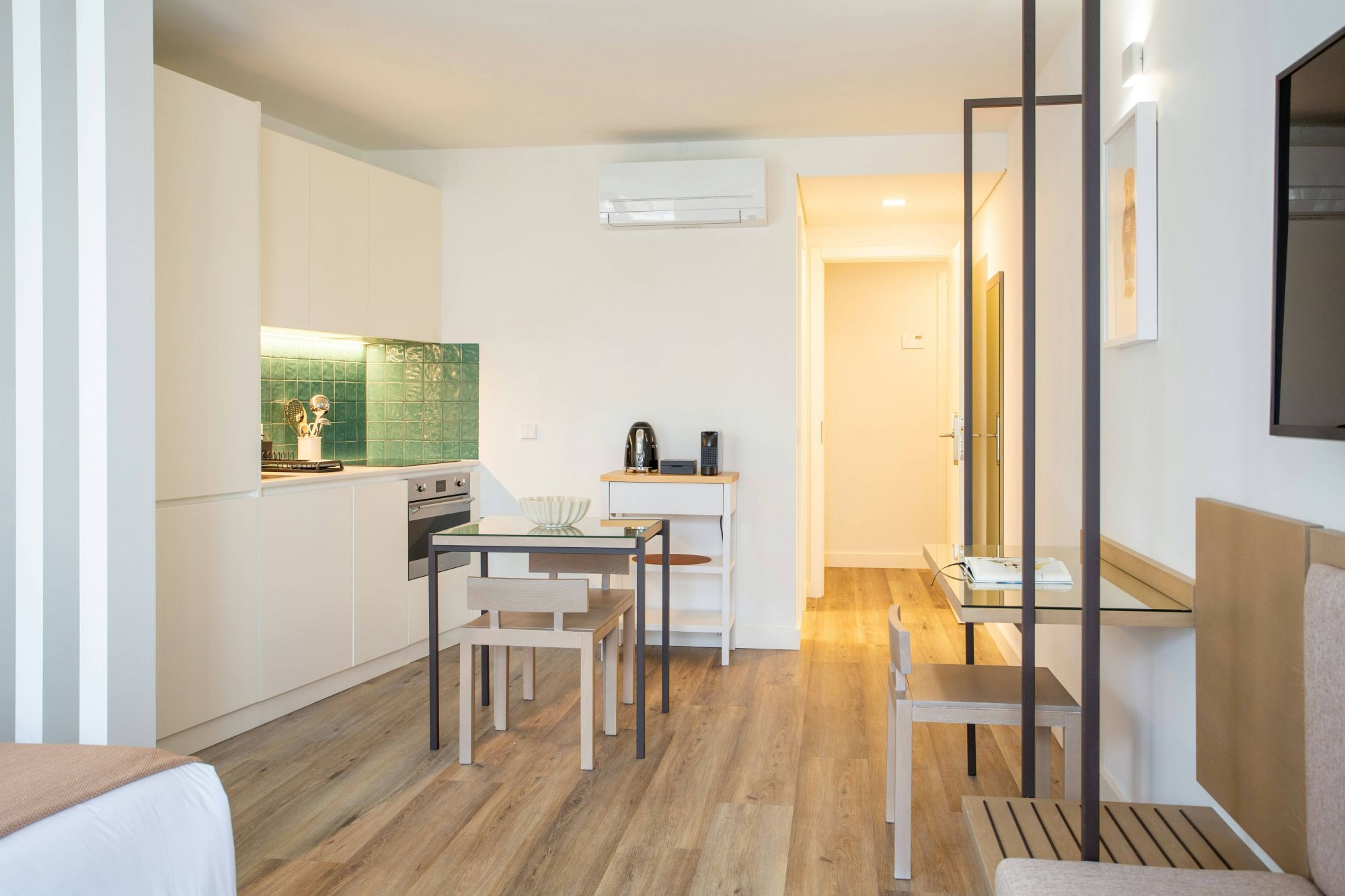 optimisez votre espace à paris grâce à nos conseils et solutions pratiques pour gagner de la place et aménager votre intérieur intelligemment.