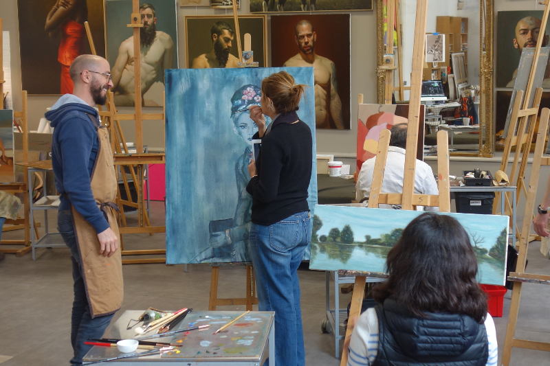 besoin de repeindre votre studio à paris 75005 ? découvrez nos conseils pratiques et astuces pour réussir la peinture de votre appartement dans le 5e arrondissement, avec des idées déco et un guide étape par étape.