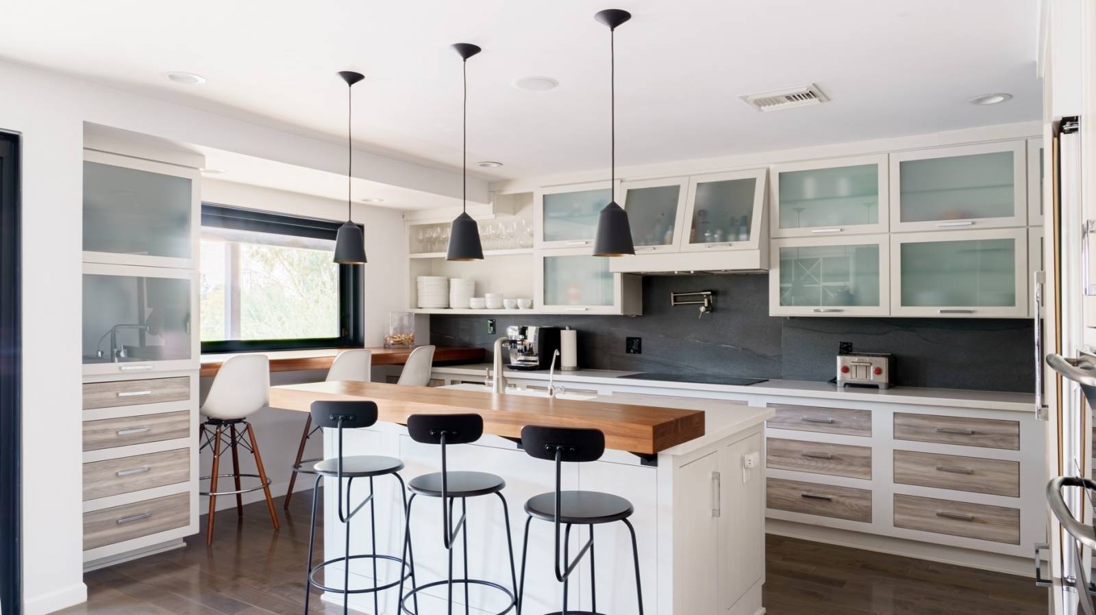 découvrez nos tarifs compétitifs pour l'installation de cuisines dans le 75005. profitez d'un service de qualité, d'une expertise sur mesure et d'une transformation de votre espace culinaire selon vos envies. contactez-nous pour un devis personnalisé !