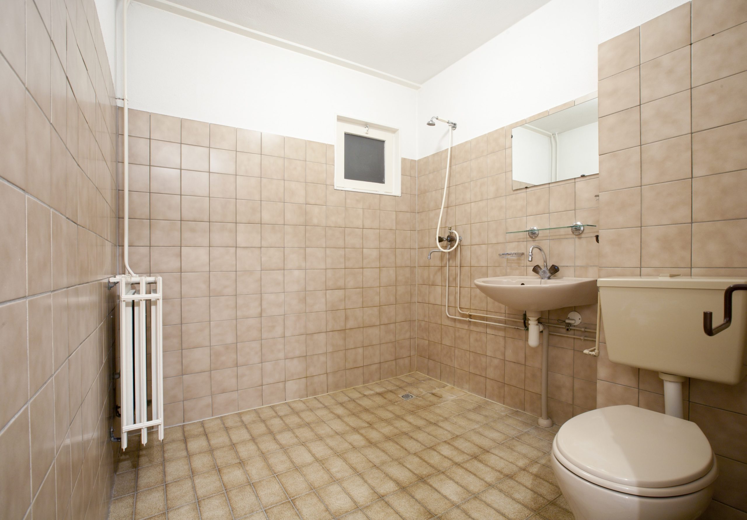 découvrez les prix de rénovation d'une salle de bain dans le 5ème arrondissement de paris. obtenez des conseils et des estimations personnalisées pour transformer votre espace en un lieu moderne et fonctionnel.