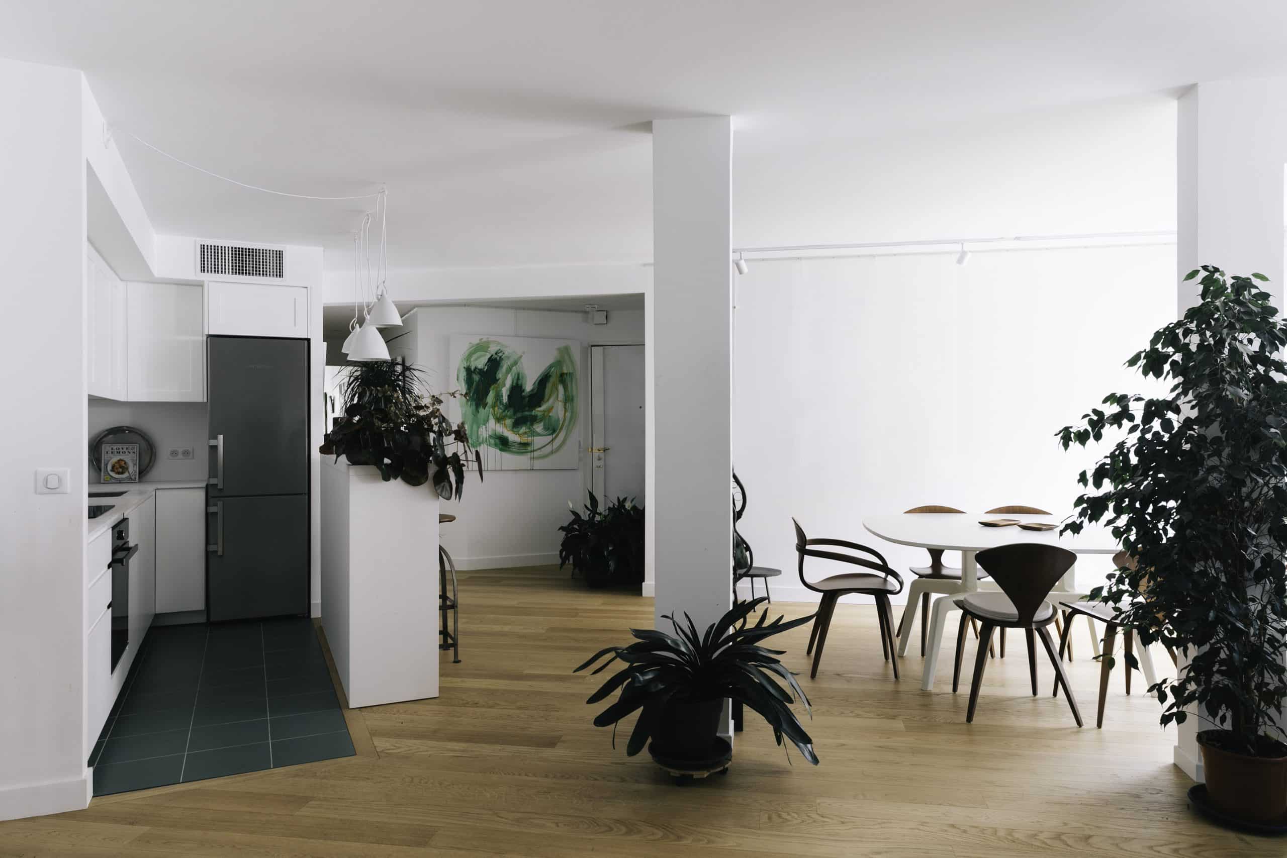 découvrez les prix de rénovation d'un studio dans le 5ème arrondissement de paris. obtenez des conseils pratiques et des estimations pour transformer votre espace tout en respectant votre budget dans cette enclave parisienne riche en culture.