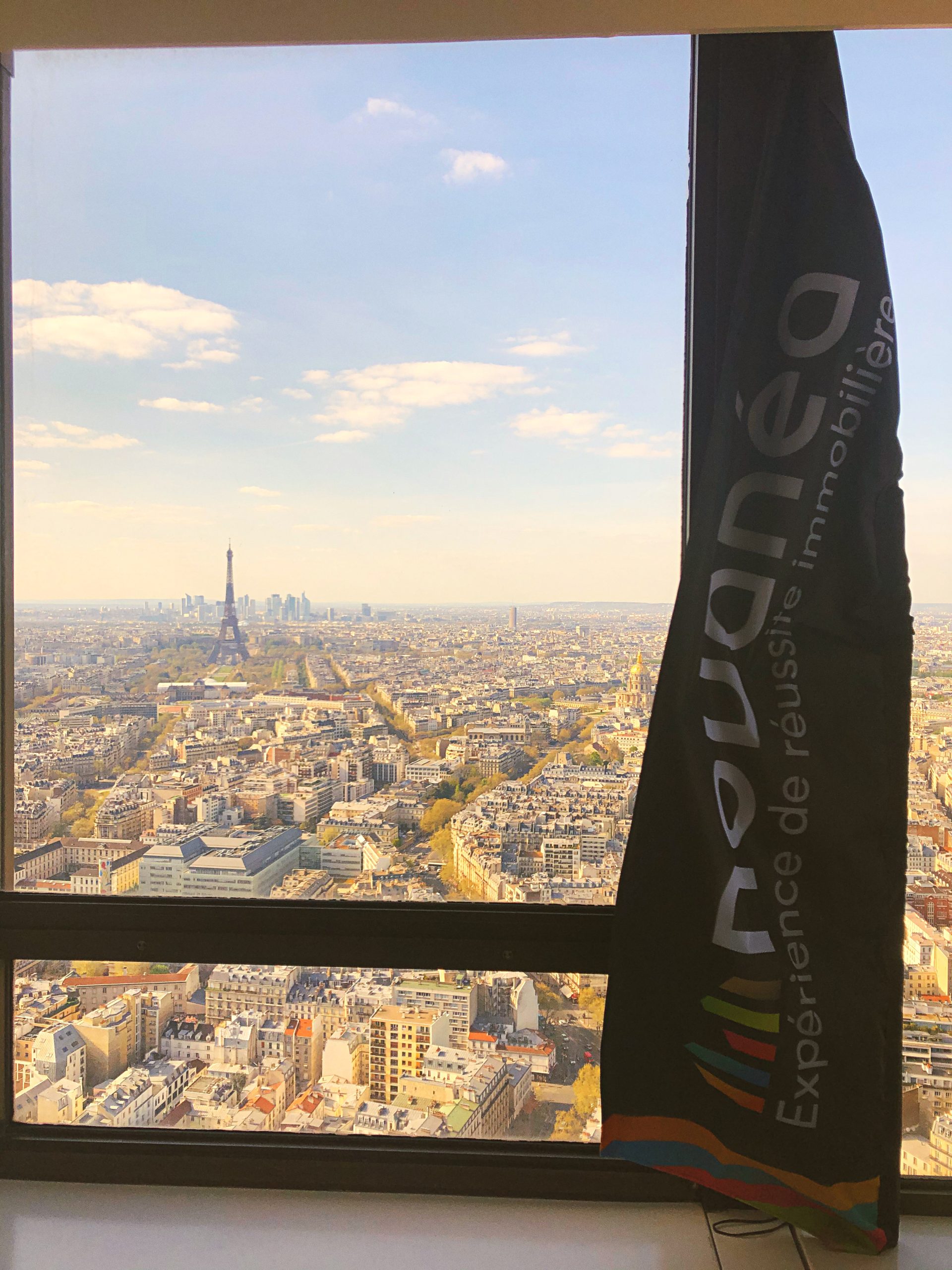 découvrez comment la tour montparnasse se réinvente à travers un projet ambitieux de modernisation, mêlant innovation architecturale et respect de l’environnement au cœur de paris.
