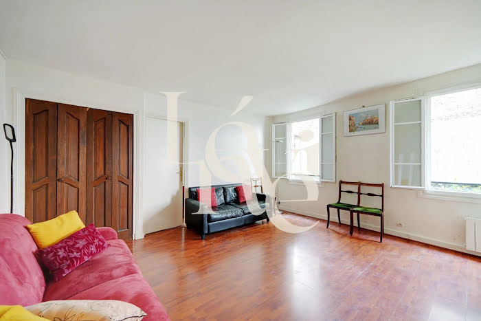 découvrez nos services de rénovation d'appartements dans le 5ème arrondissement de paris. transformez votre espace de vie avec notre expertise en design et en aménagement. contactez-nous pour un devis personnalisé et donnez vie à vos projets d'intérieur.