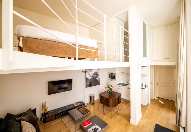 confiez la rénovation de votre appartement dans le quartier latin à des experts. solutions sur-mesure, matériaux de qualité et accompagnement personnalisé pour transformer votre espace selon vos envies.