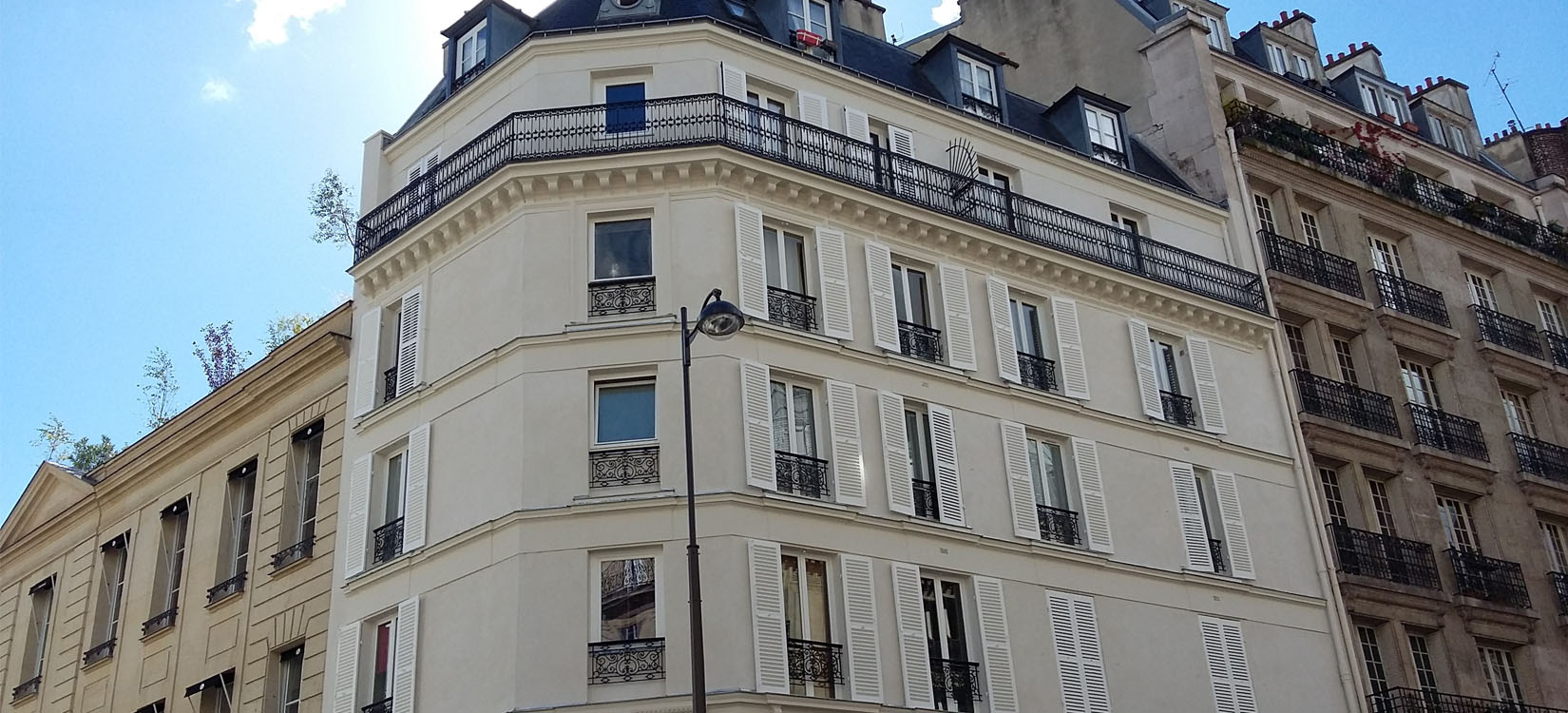 découvrez nos services de rénovation de bâtiment à paris 75005 : conseils personnalisés, travaux de qualité, accompagnement complet pour tous vos projets de rénovation dans le 5e arrondissement.