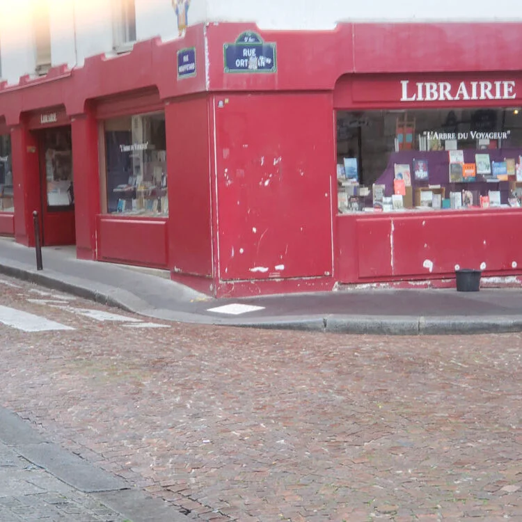 découvrez nos services de rénovation de bâtiments à paris 75005. nous transformons vos espaces avec expertise et qualité, en alliant respect du patrimoine et modernité.