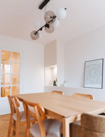 découvrez notre service de rénovation clé en main à paris 5, alliant expertise et qualité pour transformer votre espace de vie. profitez d'un accompagnement personnalisé tout au long de votre projet de rénovation, de la conception à la réalisation.