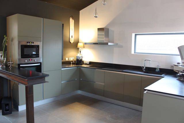 découvrez nos services de rénovation de cuisine dans le 5ème arrondissement : conseils personnalisés, design moderne et qualité professionnelle pour transformer votre espace culinaire.