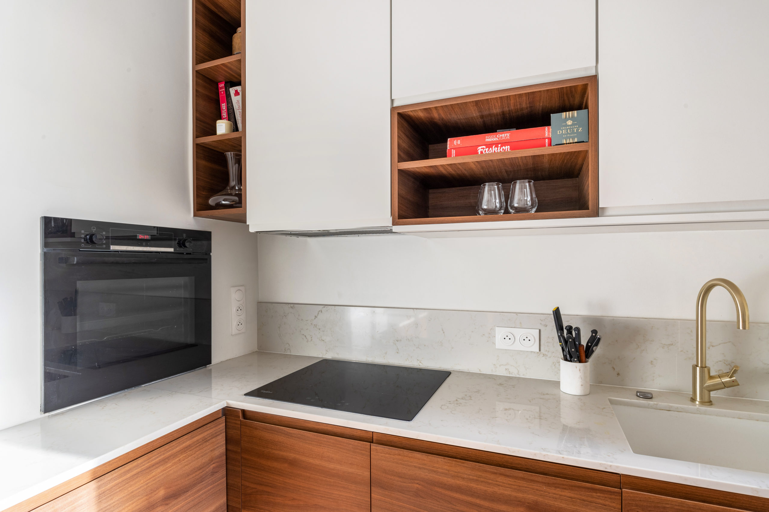 découvrez notre service de rénovation de cuisine dans le 5ème arrondissement de paris. transformez votre espace culinaire avec des designs modernes, des matériaux de qualité et une expertise locale. contactez-nous pour un devis personnalisé !