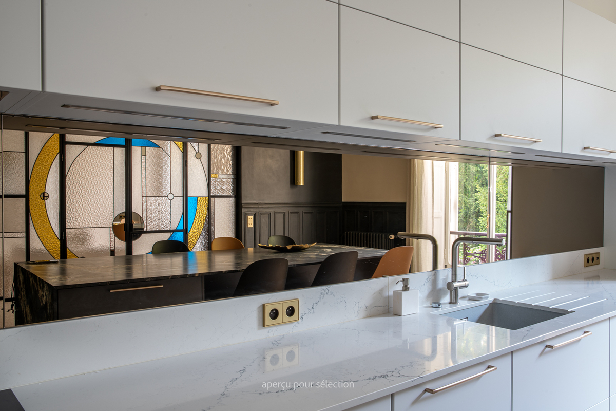 donnez une nouvelle vie à votre cuisine à paris 75005 grâce à notre service de rénovation sur-mesure. qualité, conseils personnalisés et respect des délais pour transformer votre espace culinaire.