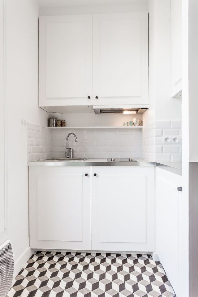 optimisez votre petit espace à paris 75005 avec nos solutions de rénovation de cuisine sur mesure. conseils, design intelligent et réalisation rapide pour une cuisine pratique et esthétique.