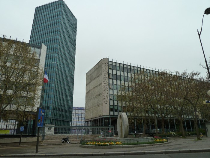 transformez votre cuisine avec notre service de rénovation à sorbonne en 2025. modernisez votre espace avec des designs innovants et des matériaux de qualité, pour une cuisine alliant esthétique et fonctionnalité.