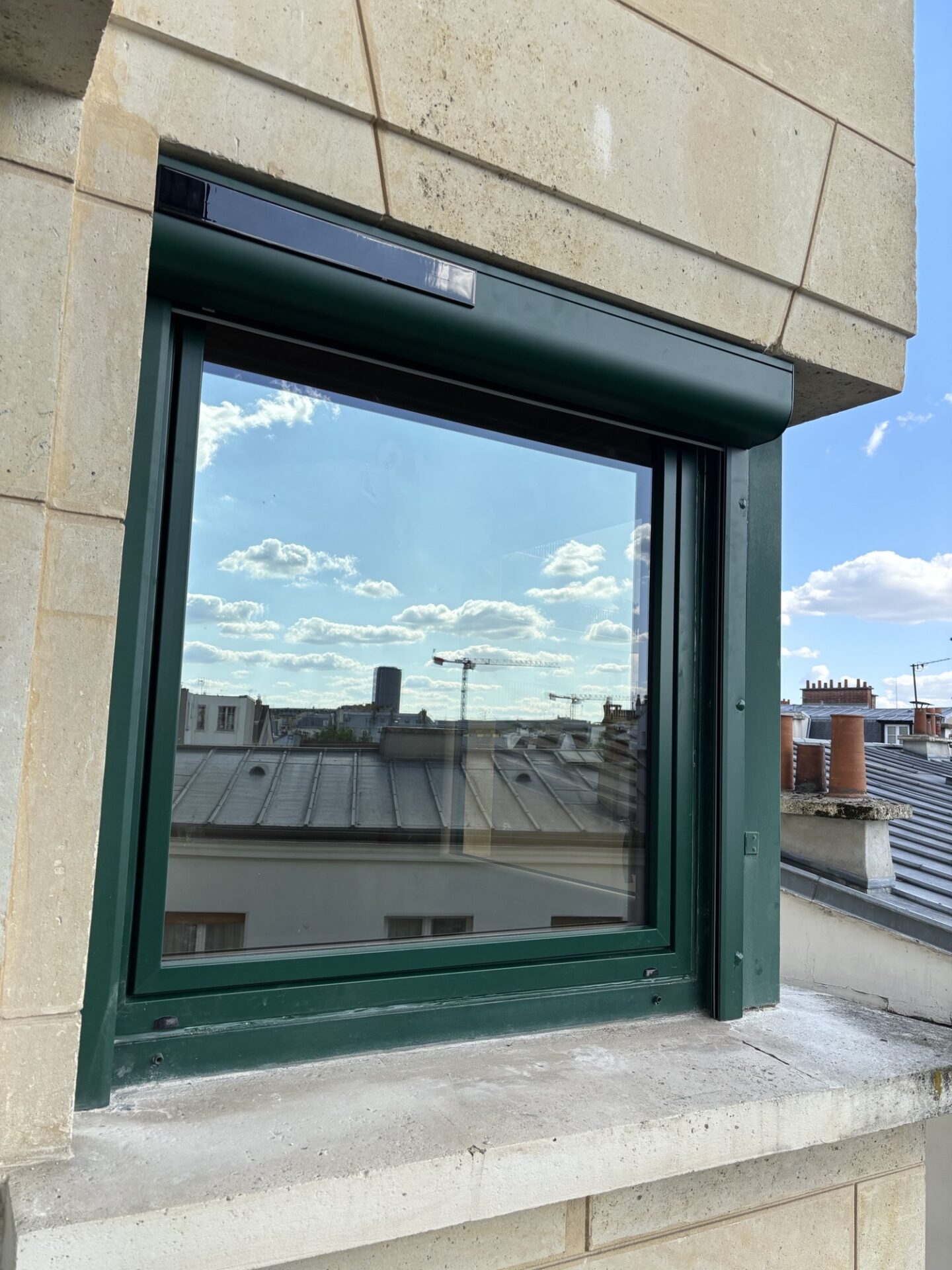 transformez l'apparence de votre maison avec notre service de rénovation extérieure à paris 75005. que ce soit pour des travaux de façade, l'isolation ou la création d'espaces extérieurs, notre équipe d'experts saura répondre à vos besoins avec créativité et savoir-faire.