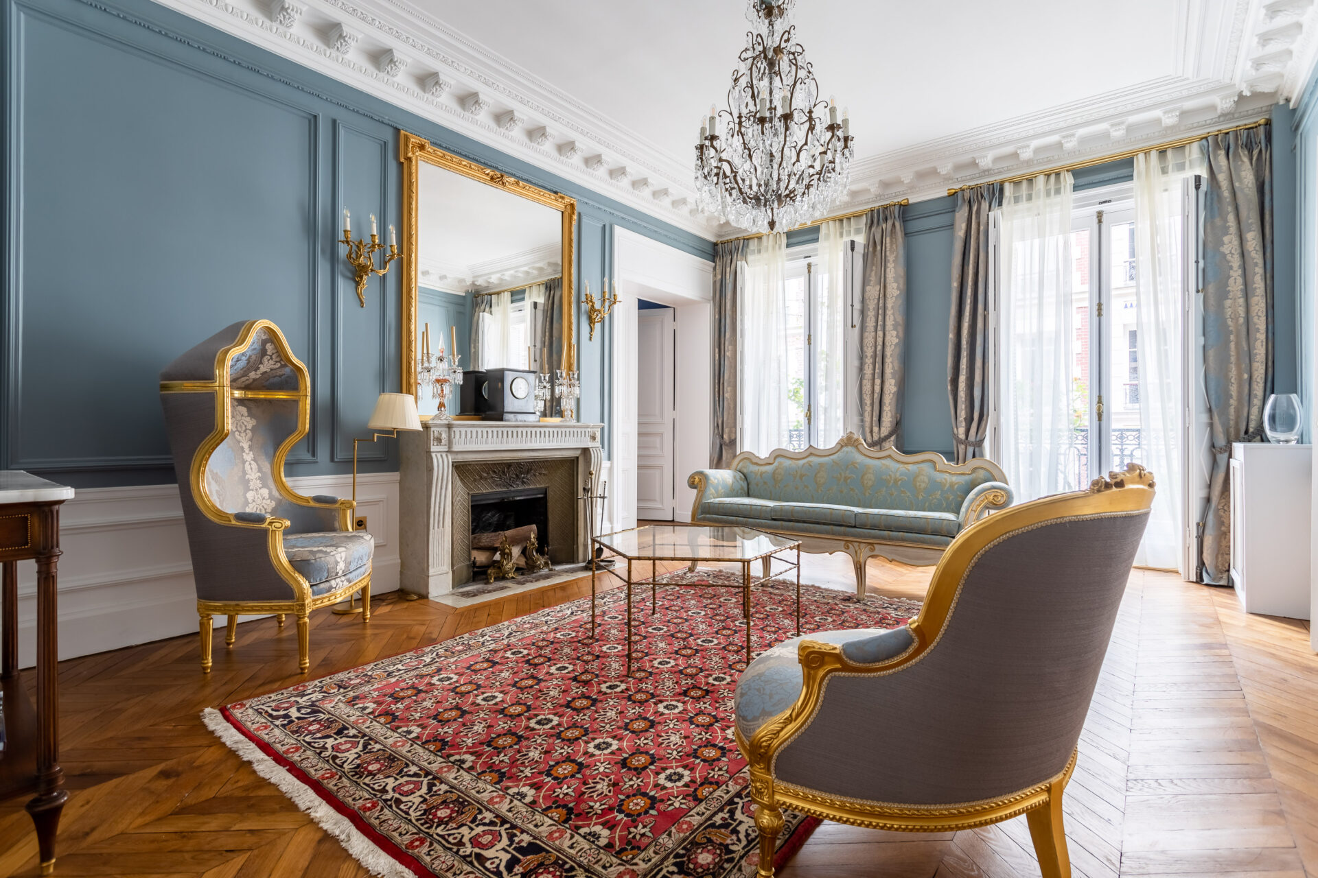 découvrez nos services de rénovation intérieure à paris 75005. transformez vos espaces de vie avec des solutions modernes et personnalisées, adaptées à vos besoins et à votre budget. contactez-nous pour un devis gratuit et commencez votre projet de rénovation dès aujourd'hui.