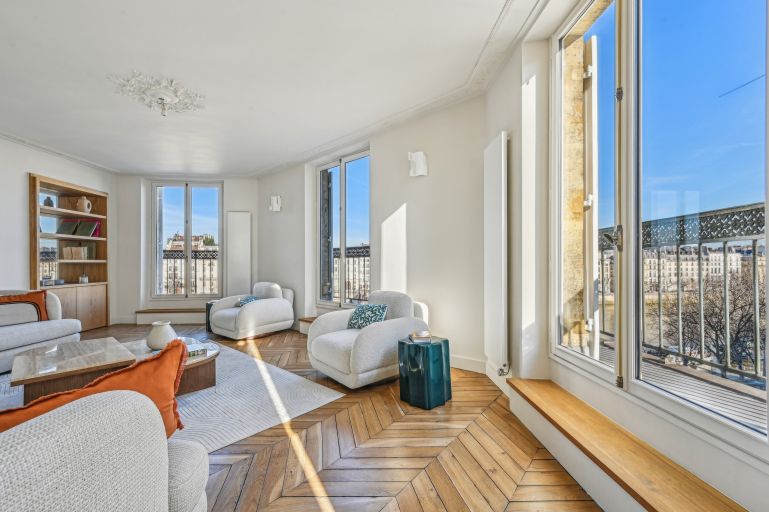 découvrez notre service de rénovation de luxe dans le 5ème arrondissement de paris. offrez à votre espace une transformation élégante et sophistiquée, alliant design contemporain et savoir-faire artisanal. contactez-nous pour un projet sur-mesure qui reflète votre style.