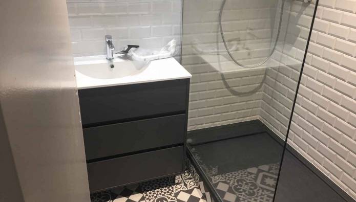 confiez la rénovation de votre salle de bain à paris 75005 à des experts ! bénéficiez de solutions sur-mesure, d’un accompagnement personnalisé et d’un résultat clé en main pour moderniser votre espace selon vos envies.