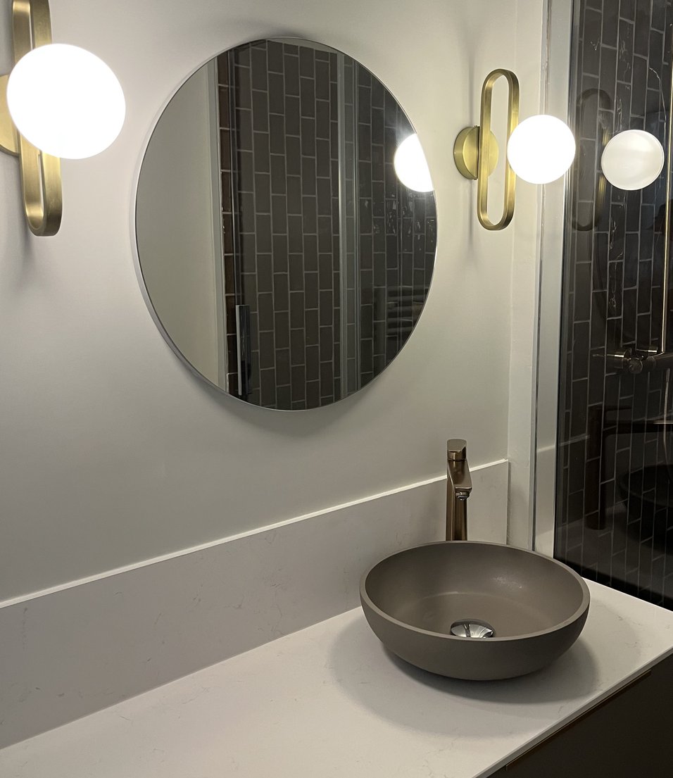 transformez votre salle de bain à paris 75005 avec nos services de rénovation personnalisés. profitez d'un design moderne et fonctionnel qui répond à vos besoins. demandez votre devis gratuit aujourd'hui !