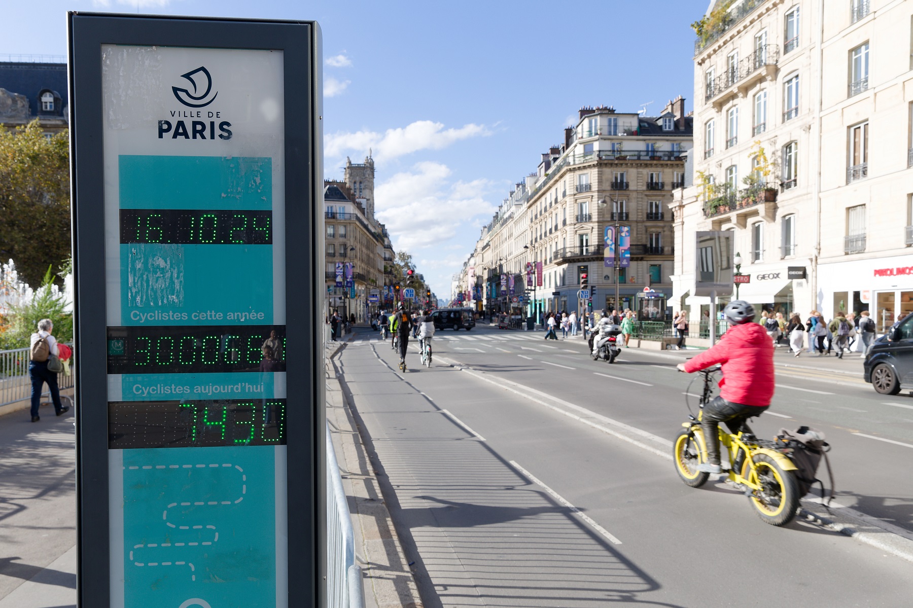 découvrez tout sur la nouvelle circulation à rivoli : changements de sens, aménagements urbains et conseils pour s'adapter facilement aux nouvelles règles de circulation dans le centre-ville.