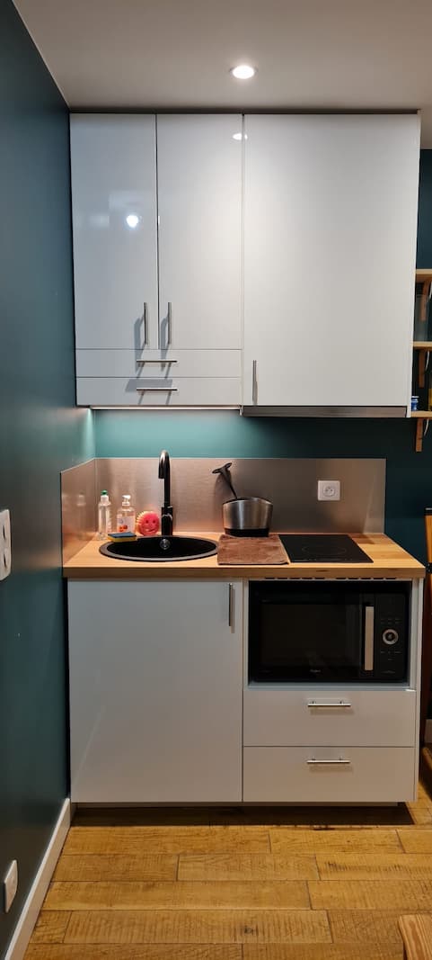 découvrez les dernières technologies pour la rénovation de studios à paris 75005. optimisez votre espace grâce à des solutions innovantes et sur mesure adaptées à vos besoins urbains.