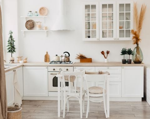 découvrez les tendances 2025 de rénovation de cuisine à paris : matériaux durables, couleurs élégantes, rangements malins et idées pour un style sur-mesure.