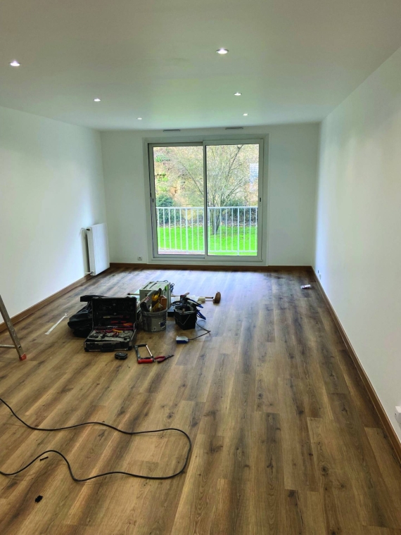 confiez vos travaux d'appartement à paris 75005 à des professionnels qualifiés. rénovation, aménagement et décoration sur-mesure pour un espace moderne et fonctionnel dans le 5ème arrondissement.