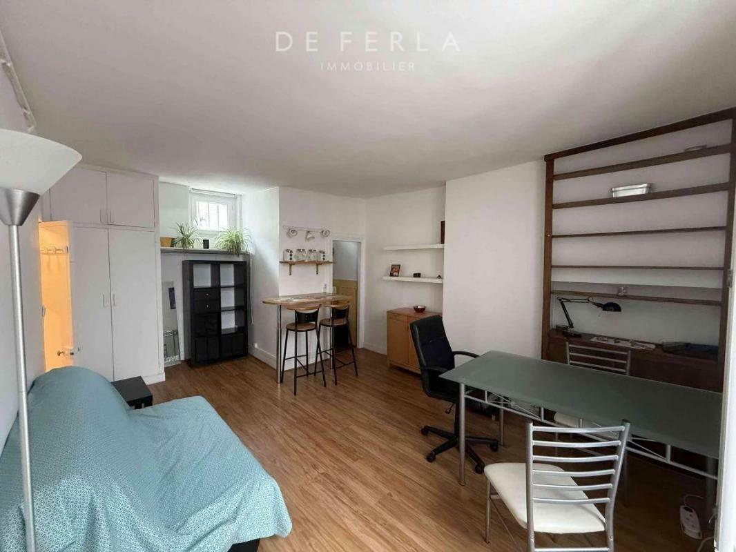 découvrez des idées et conseils pratiques pour l’aménagement d’un salon dans un studio situé à paris 75005. optimisez votre espace et créez un intérieur fonctionnel et stylé au cœur du 5ème arrondissement.