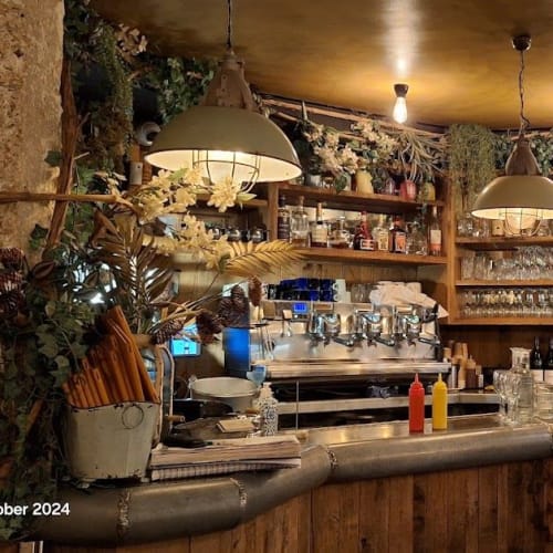 trouvez les meilleurs artisans à paris 75005 pour vos travaux de rénovation, dépannage et aménagement. sélection de professionnels qualifiés et locaux dans le 5ème arrondissement.