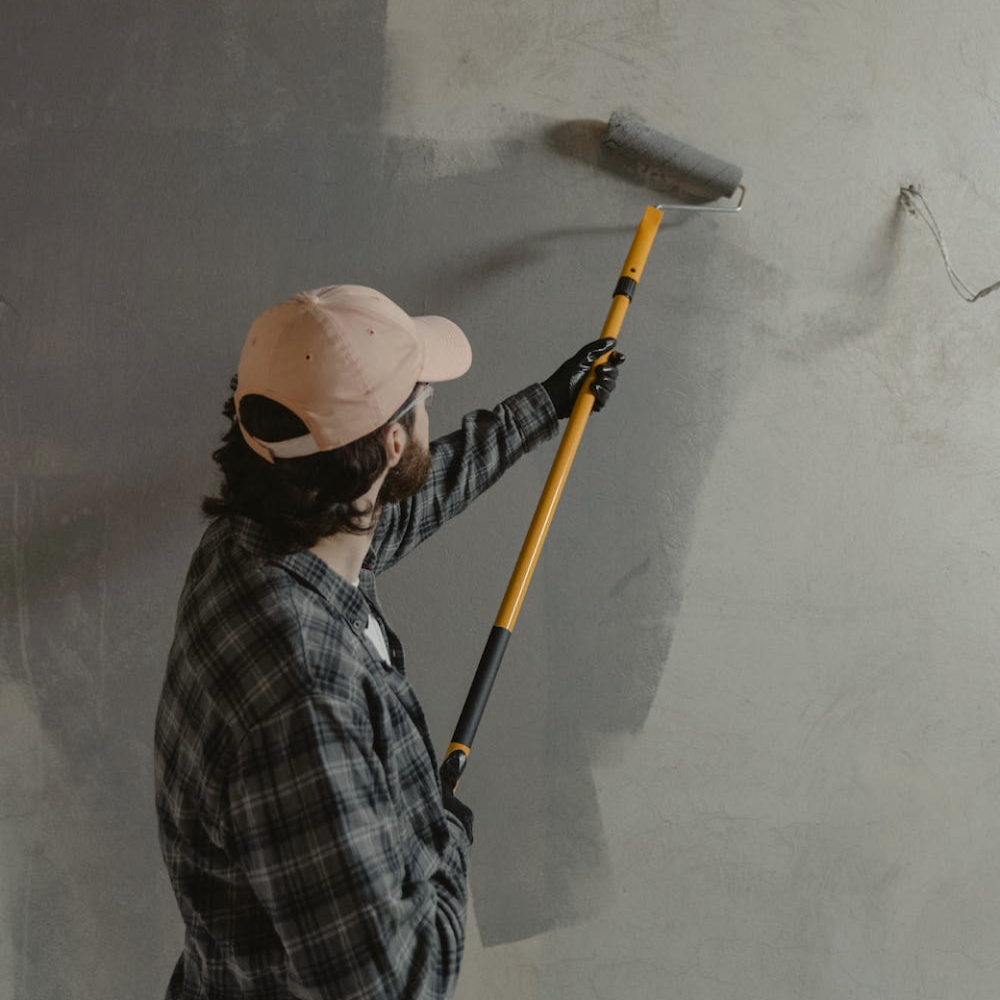 découvrez les avantages de faire appel à un artisan peintre à paris 75005 : expertise locale, conseils personnalisés, finitions de qualité et respect des délais pour tous vos travaux de peinture.