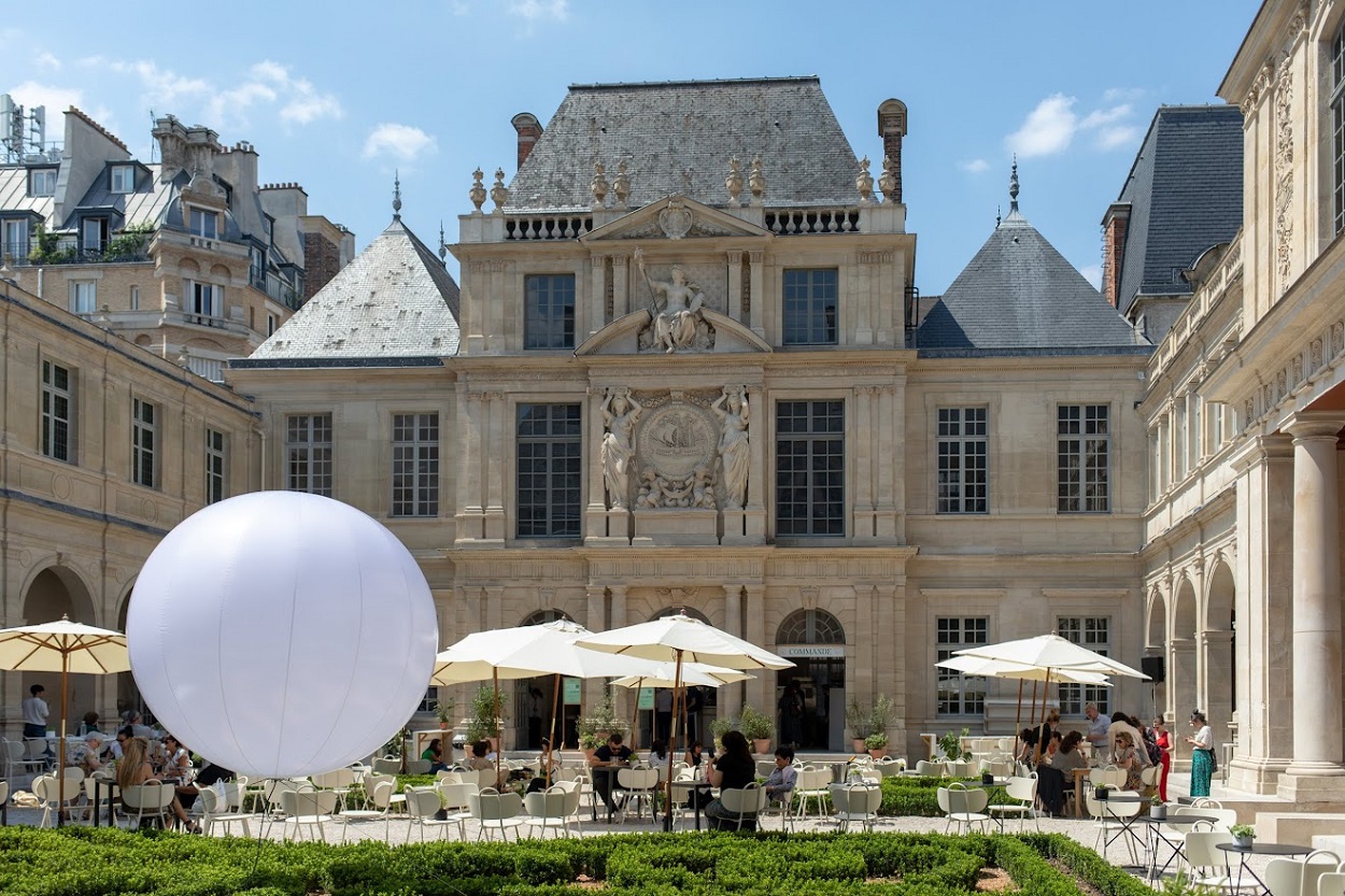 découvrez café mairie, un restaurant de cuisine française situé dans le 5ème arrondissement, offrant une ambiance conviviale et des plats traditionnels faits maison, parfaits pour une pause gourmande à paris.