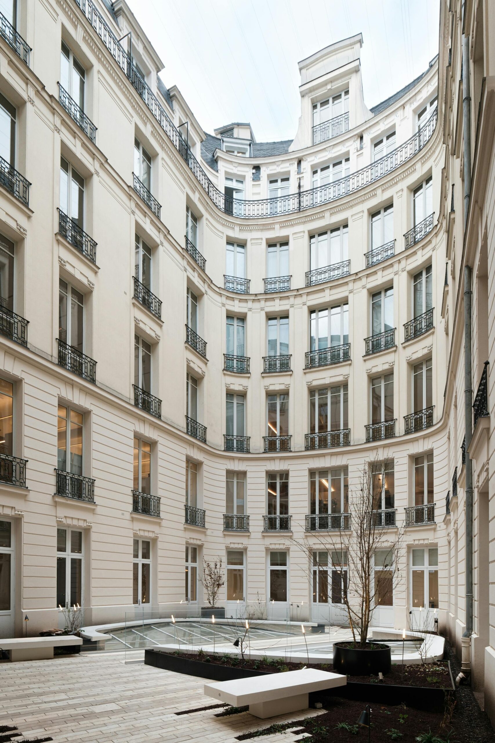 découvrez le coût moyen de la rénovation d'une maison à paris 75005. informations, conseils et devis pour réussir vos travaux dans le 5ème arrondissement de paris.