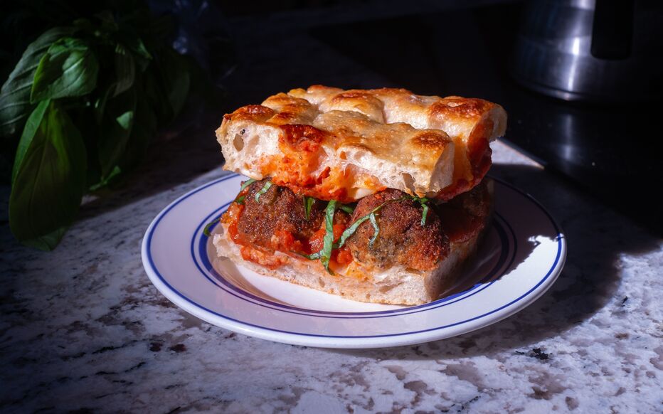 découvrez les meilleures cuisines ouvertes à paris 75005 : ambiance conviviale, recettes gourmandes et lieux tendance pour savourer des plats faits maison au cœur du 5e arrondissement.