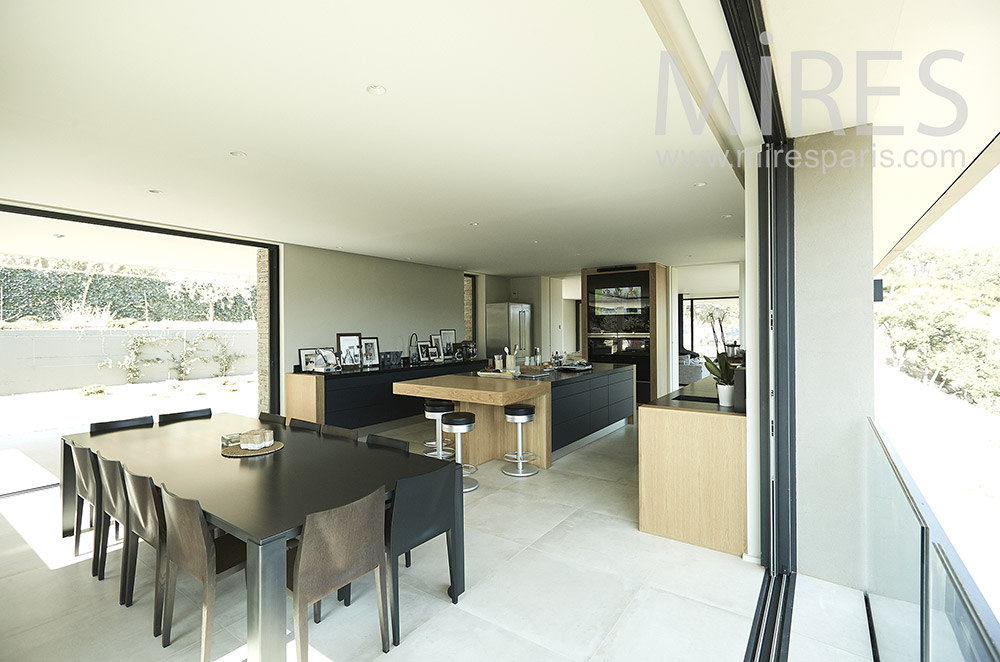 découvrez les meilleures cuisines ouvertes à paris 75005 : restaurants conviviaux, ambiance chaleureuse et saveurs uniques dans le 5e arrondissement. parfait pour partager un moment gourmand !