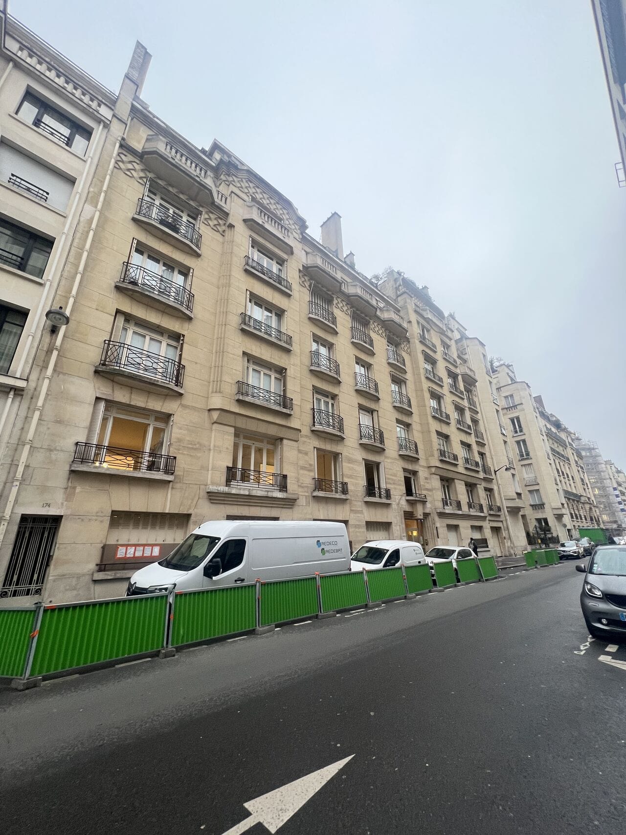 besoin de désamiantage à paris ? faites appel à des experts certifiés pour le retrait sécurisé de l’amiante dans vos bâtiments. intervention rapide et conforme aux normes en vigueur. devis gratuit.