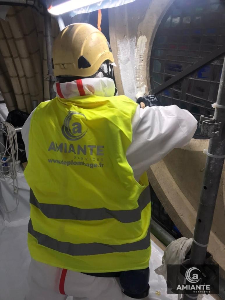 service de désamiantage à paris : experts certifiés pour l’analyse, le retrait et le traitement de l’amiante dans tous types de bâtiments. intervention rapide, sécurité garantie et devis gratuit.