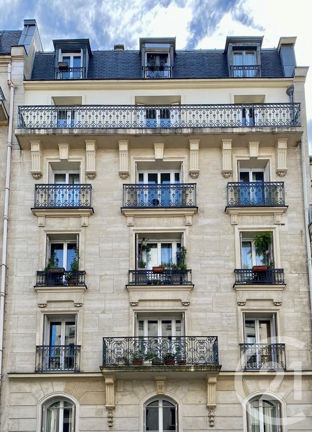 découvrez les meilleures offres de fenêtres à paris 75005 : installation, rénovation et conseils personnalisés pour améliorer le confort et l'isolation de votre habitat dans le 5e arrondissement.