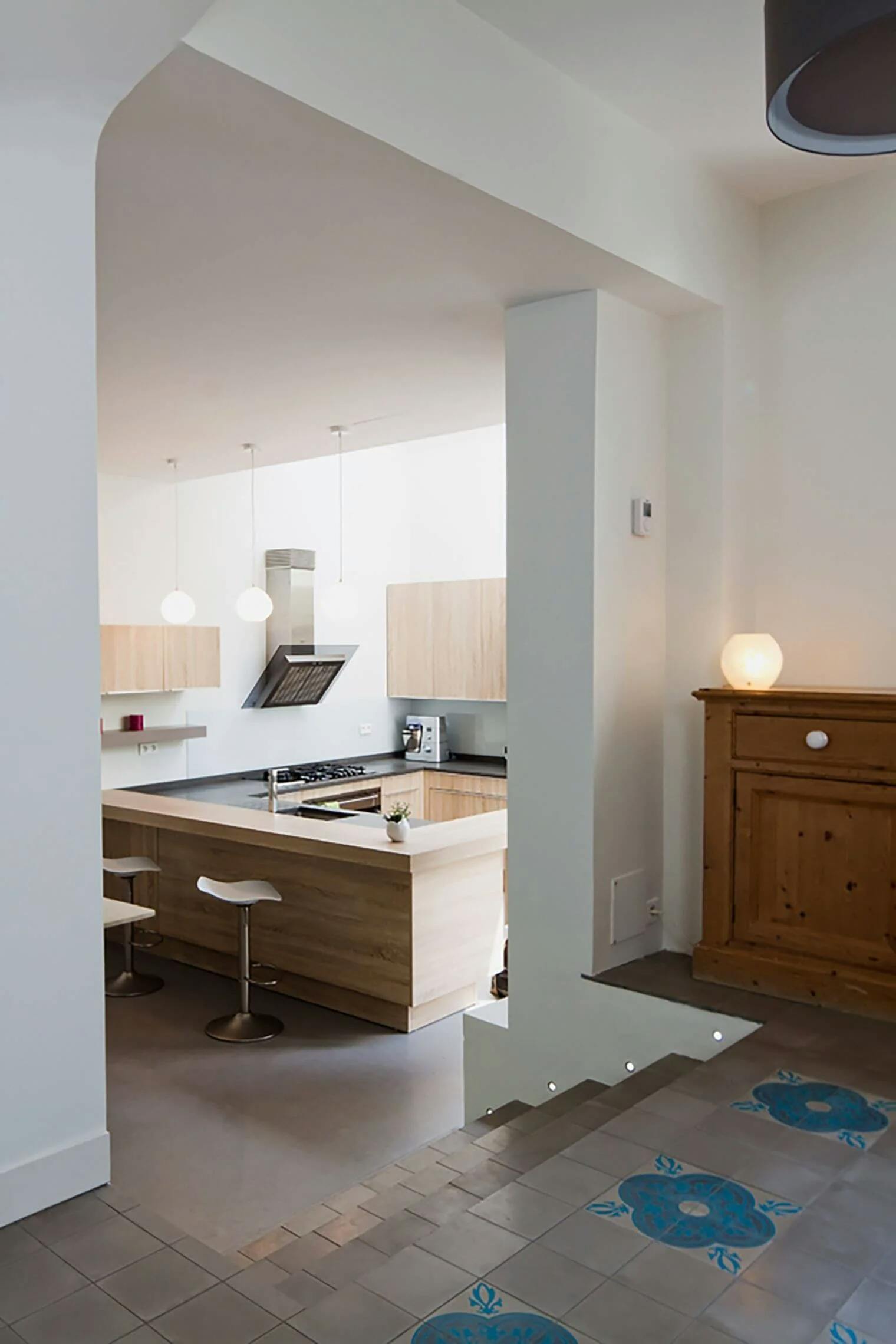 découvrez les prix pour la rénovation des extérieurs à paris 75005 : façades, jardins, terrasses, clôtures. obtenez un devis personnalisé auprès de professionnels qualifiés du 5ème arrondissement.